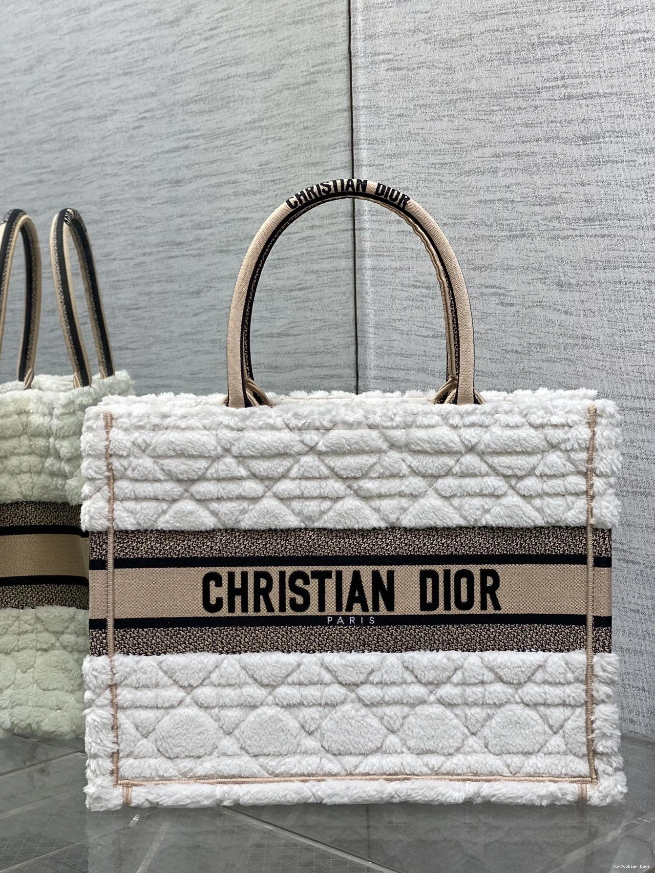 OldCobbler Bags DIRO MEDIUM TOTE-36*18*28CM BOOK 0804